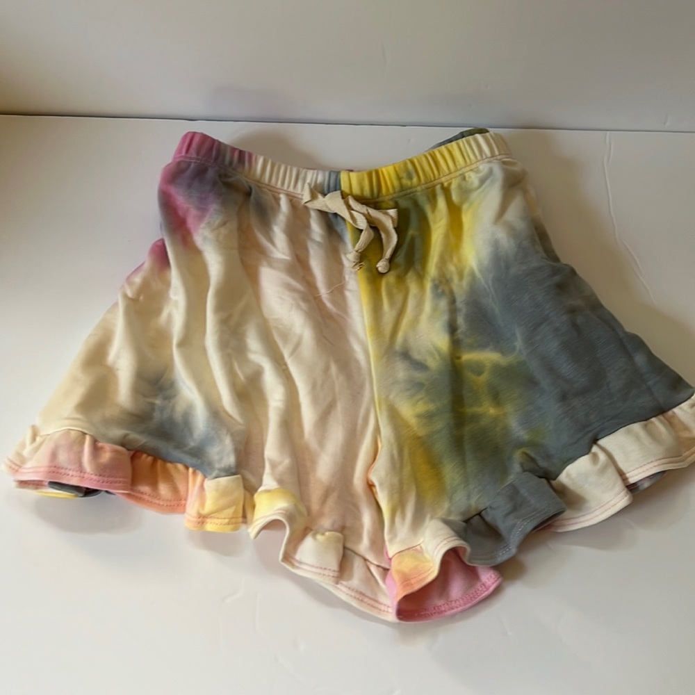 WannaB Shorts Ruffle Hem TieDye Pink Yellow Gray Cream Coral Elastic Waist NWOT